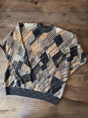 Protege Men's Large Black Brown Crewneck Sweater